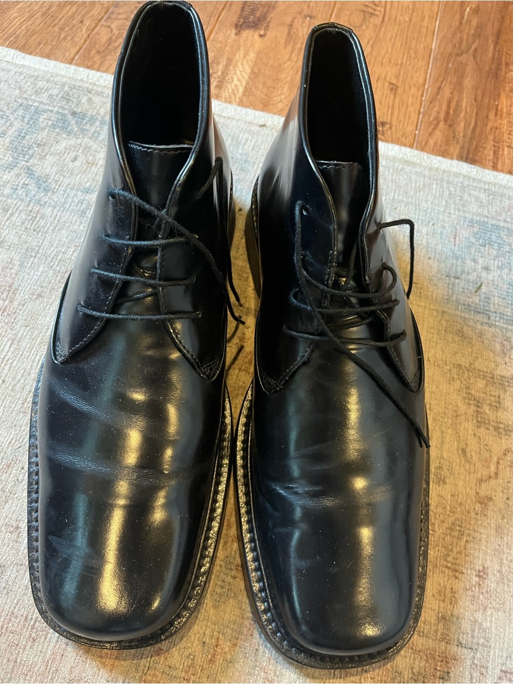 Kenneth Cole Black Leather Chukka Boots